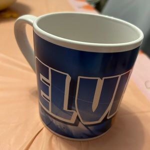 Elvis Oversized Coffee/Tea Mug. 4 3/8” H x 3 7/8” Rim to Rim. No chips/cracks.